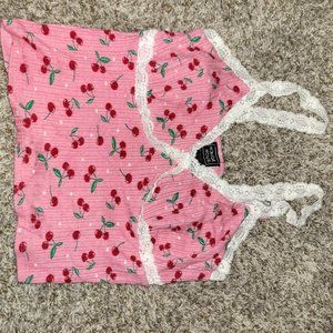 Hot topic cherry top